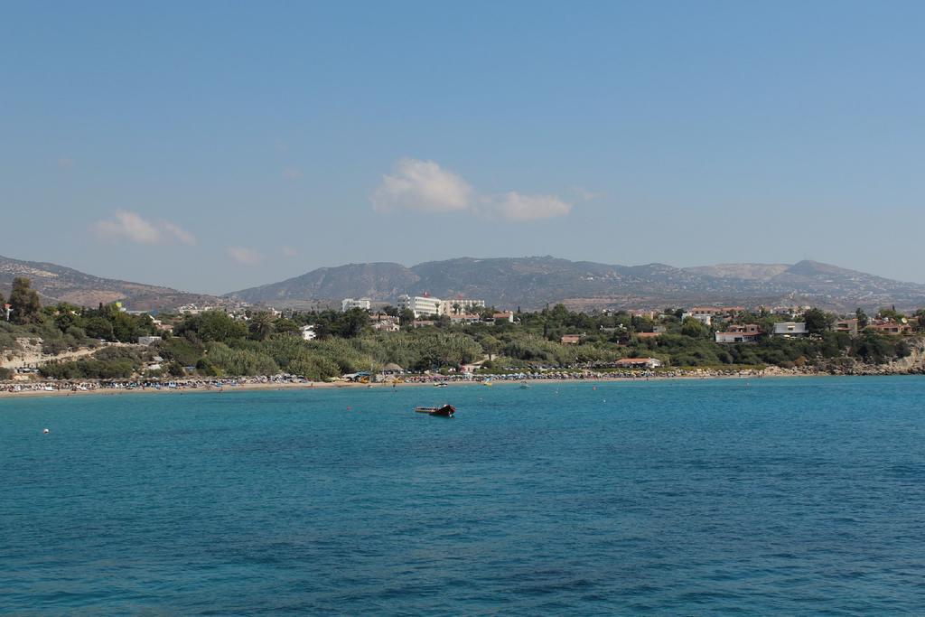 Paphos Love Shack Apartment Bagian luar foto